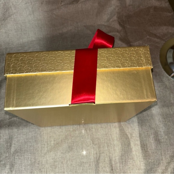 Vintage Dior Gold Gift Box with Red Ribbon and Red Tissue Paper Size: 9.5 x 9.5 - Picture 7 of 9